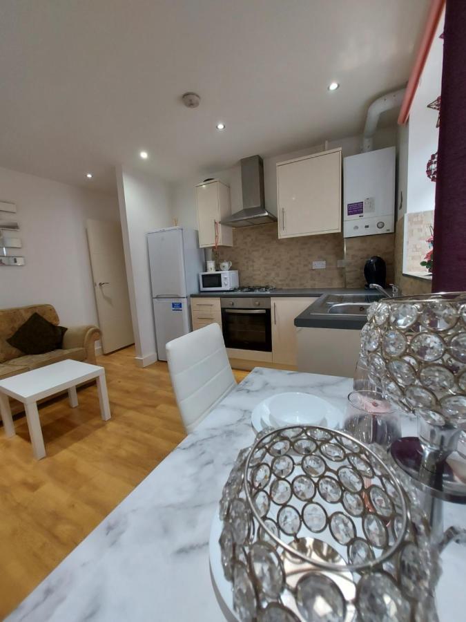Lux Apartment In Gatwick Crawley (West Sussex) Exterior foto